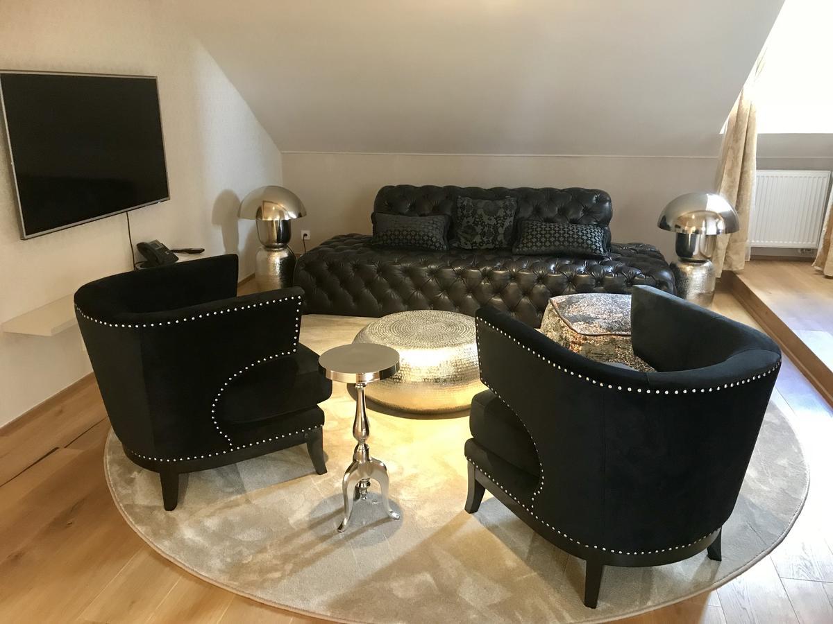 Hotel Panstvi Dlouha Lhota Bagian luar foto
