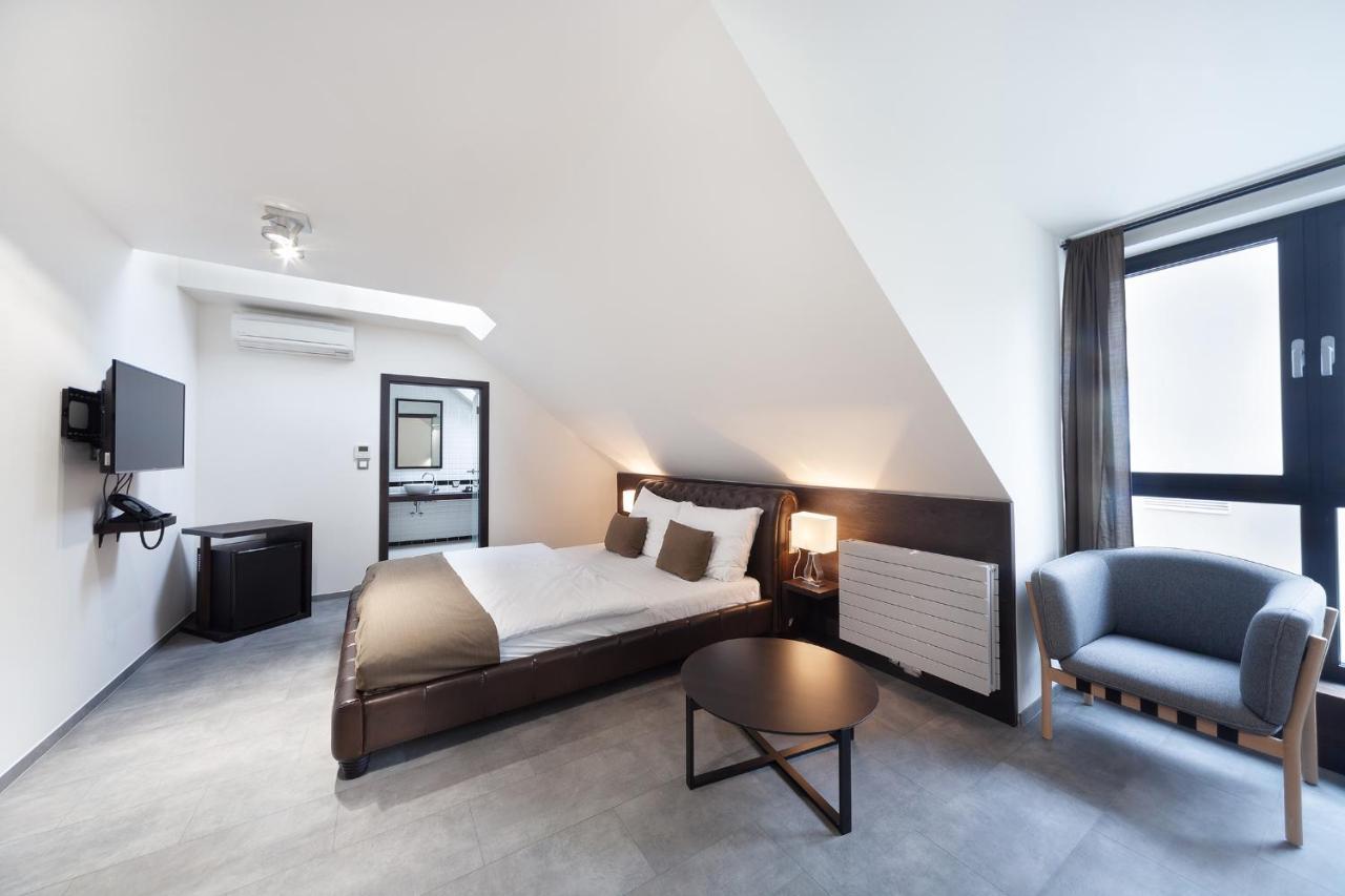Hotel Panstvi Dlouha Lhota Bagian luar foto